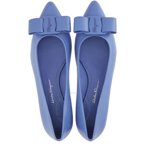 ferragamo viva ballet flat.